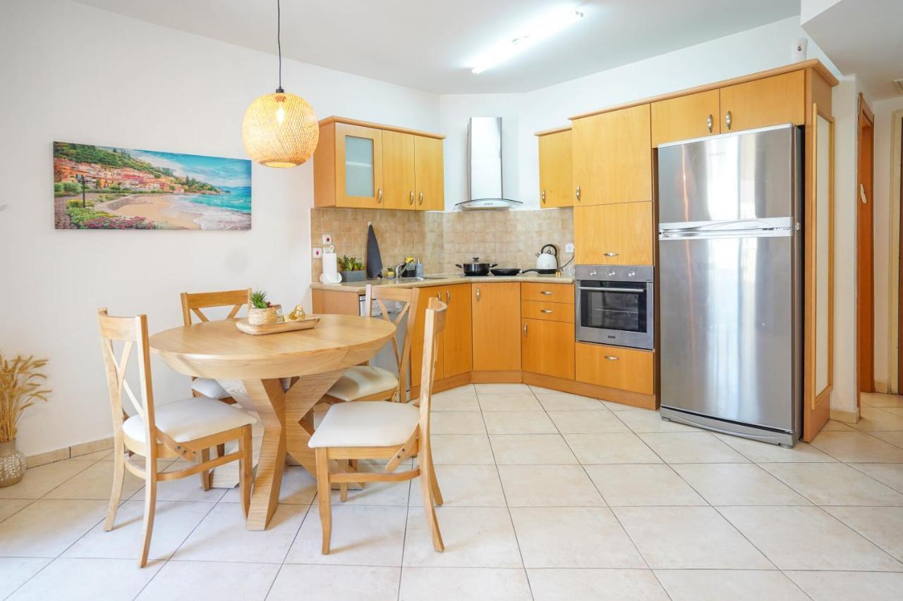 Two Bed Room Apartment 5 Min Walk To The Beach Eilat Esterno foto