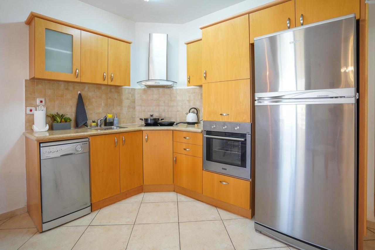 Two Bed Room Apartment 5 Min Walk To The Beach Eilat Esterno foto