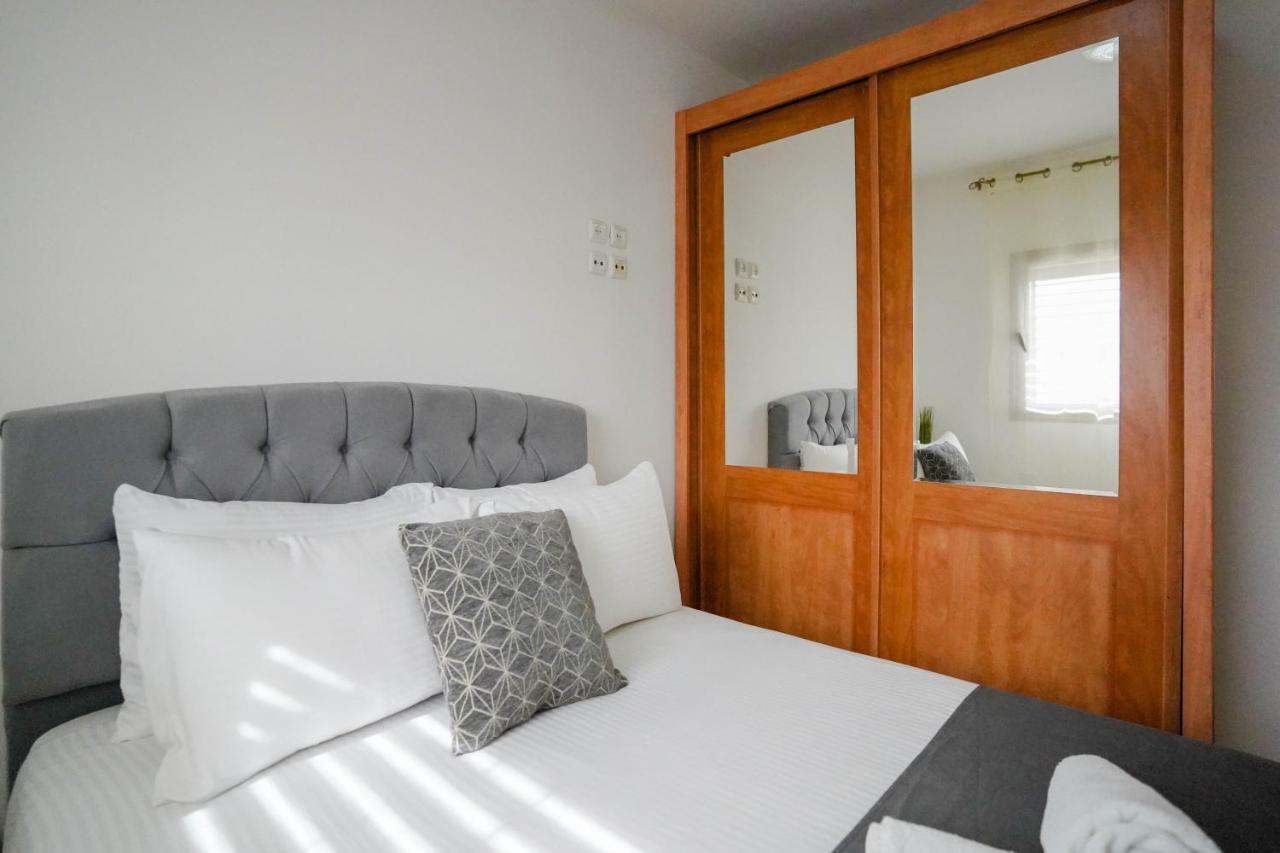 Two Bed Room Apartment 5 Min Walk To The Beach Eilat Esterno foto
