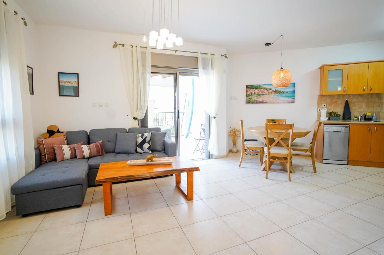 Two Bed Room Apartment 5 Min Walk To The Beach Eilat Esterno foto
